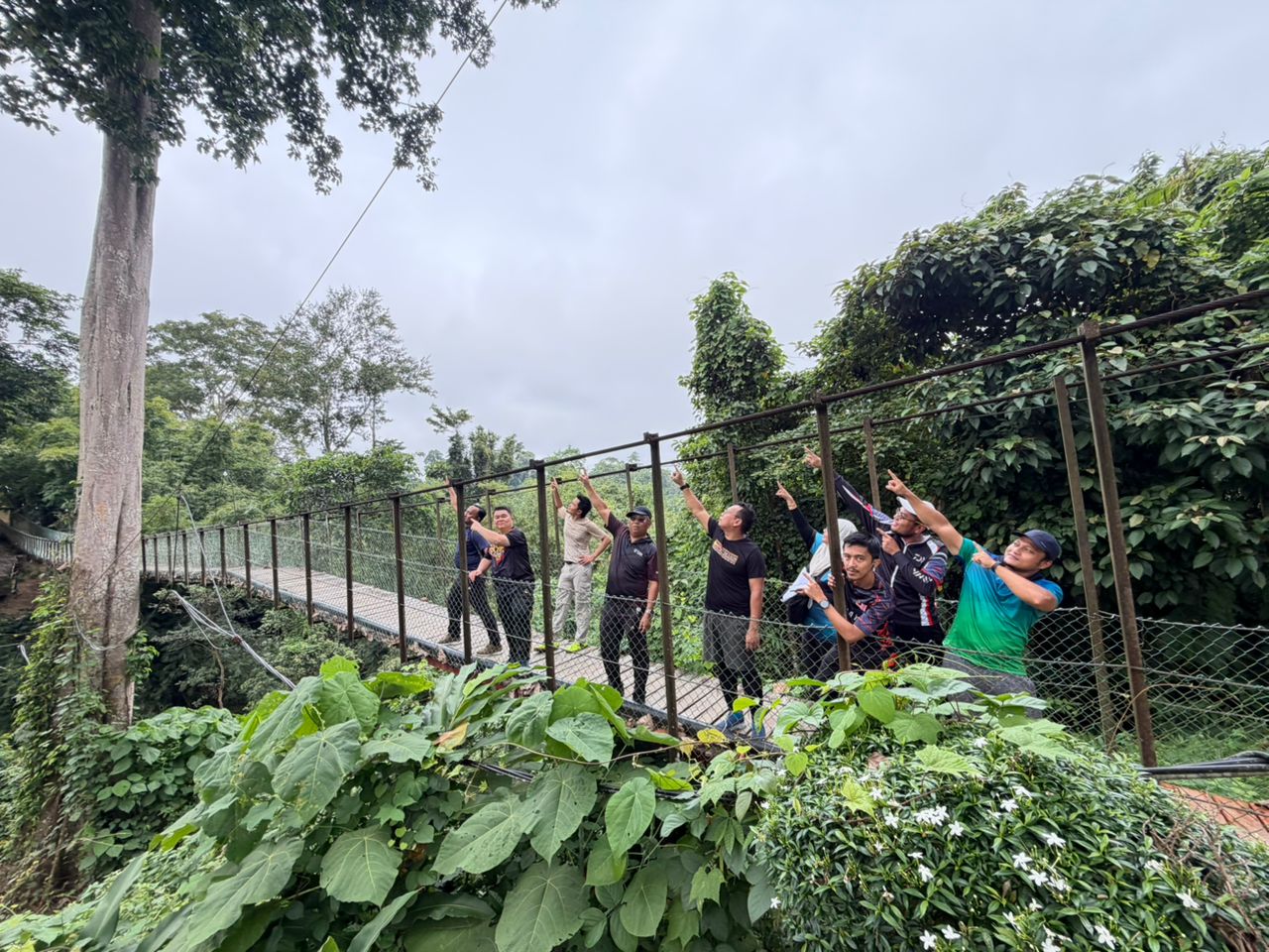 EXPLORACE: A Race to Oneness